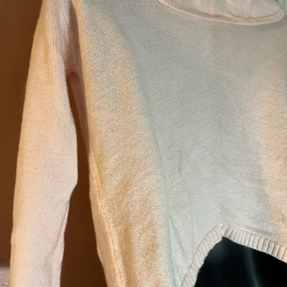 Express oversized Light Pink/peach boho wool blend Cowl Neck Sweater. XS - Picture 5 of 7